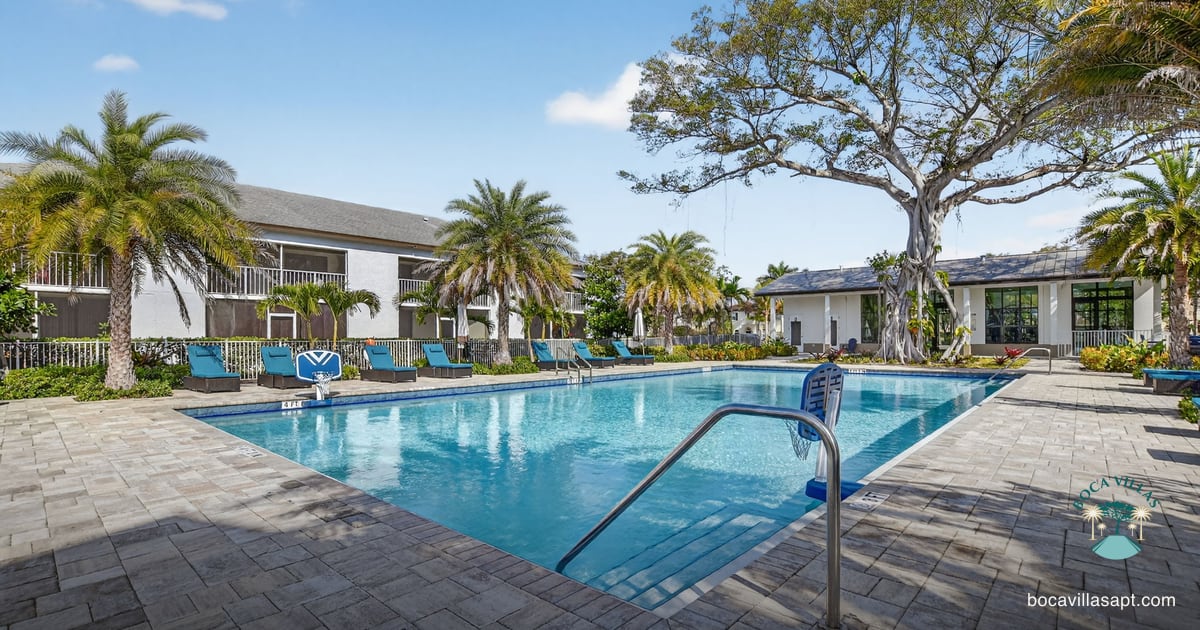 Resort pool, courtyard & pet-friendly community — Boca Villas